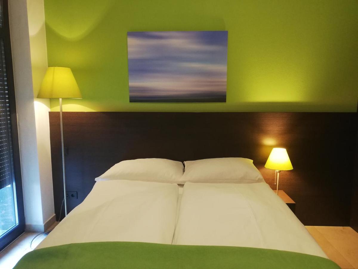 Kh Hotel Mit Restaurant Geisenfeld Extérieur photo