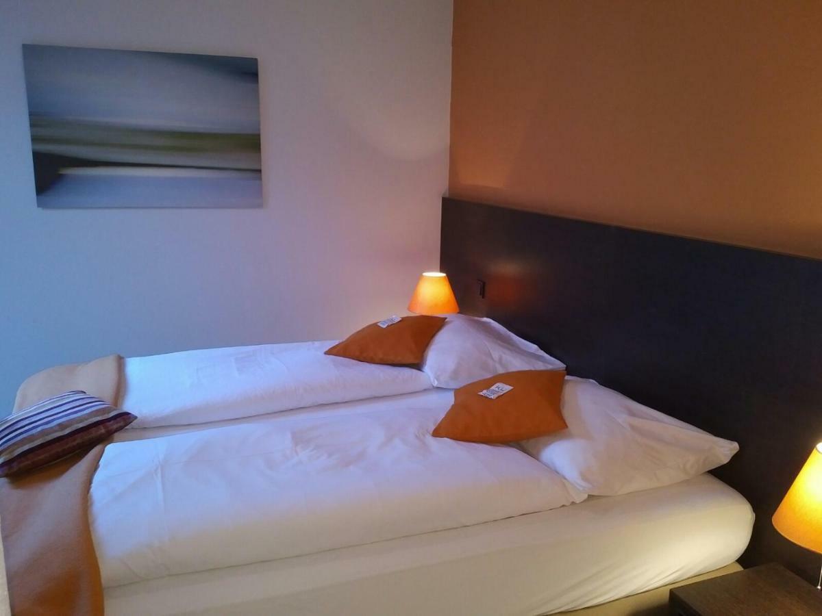Kh Hotel Mit Restaurant Geisenfeld Extérieur photo